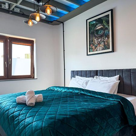 Unique Studio Apartment With Private Garden Londres Extérieur photo