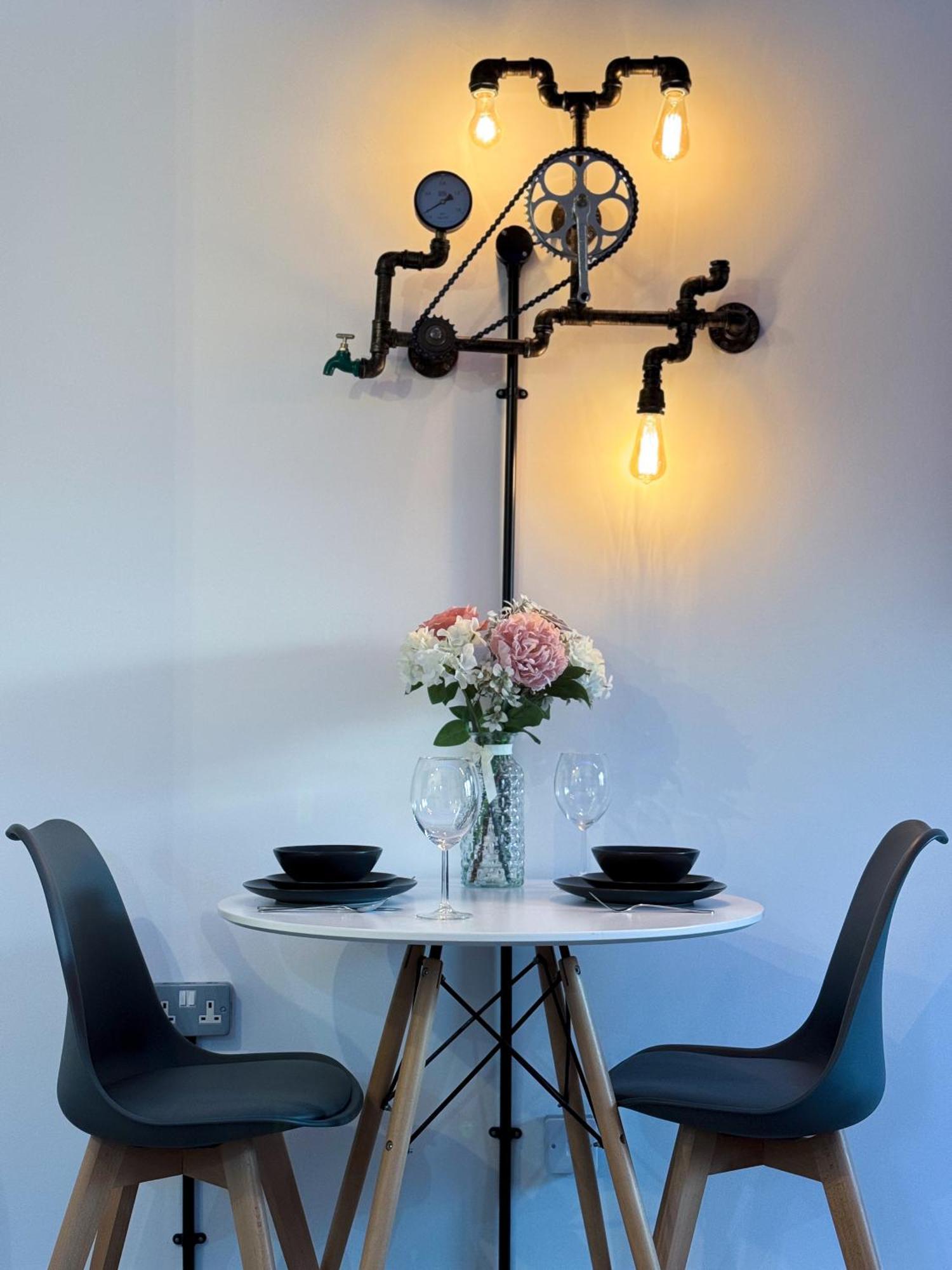 Unique Studio Apartment With Private Garden Londres Extérieur photo
