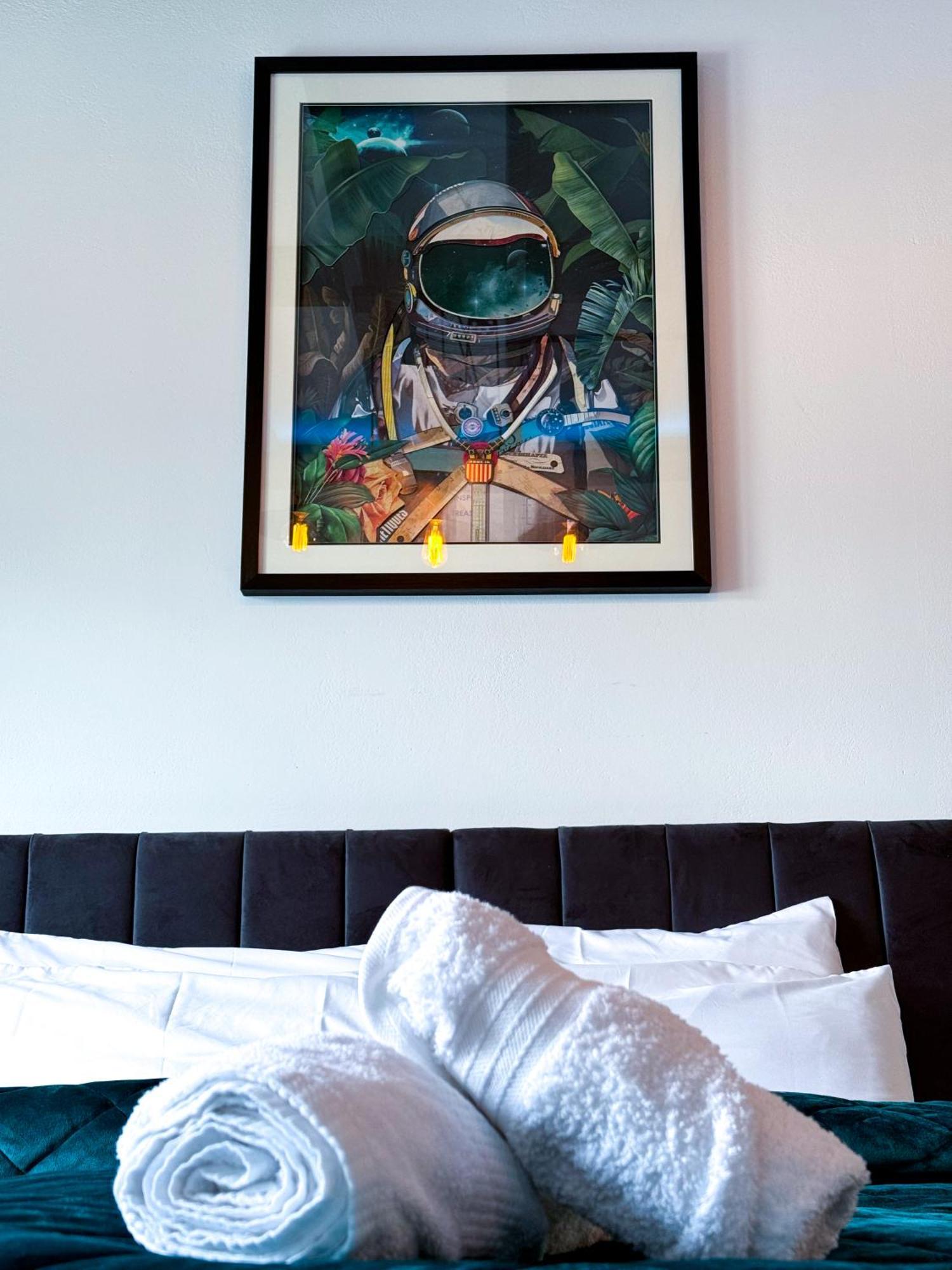 Unique Studio Apartment With Private Garden Londres Extérieur photo
